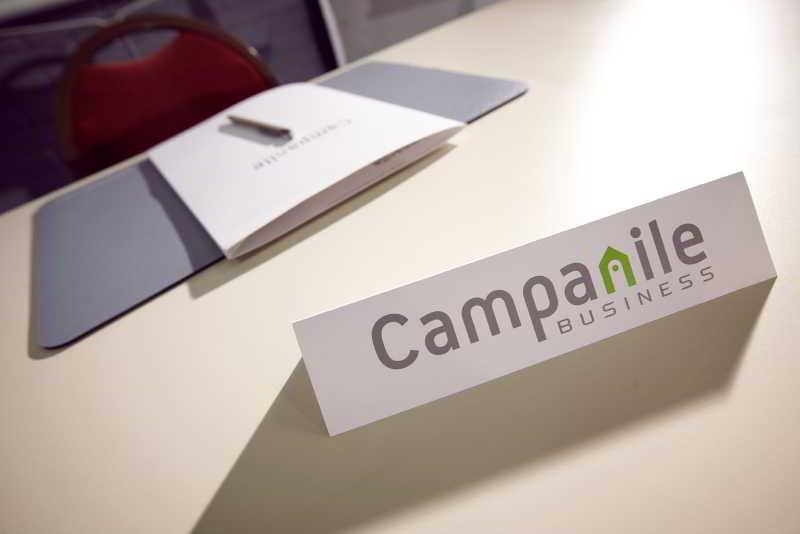Hotel Restaurant Campanile Aurillac Buitenkant foto